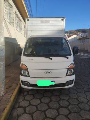 HYUNDAI HR 2.5 LONGO SEM CAÇAMBA 4X2 16V 130CV TURBO INTERCOOLER DIESEL 2P MANUAL